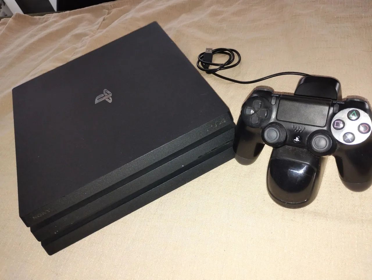 Vídeo game ps 4 pro