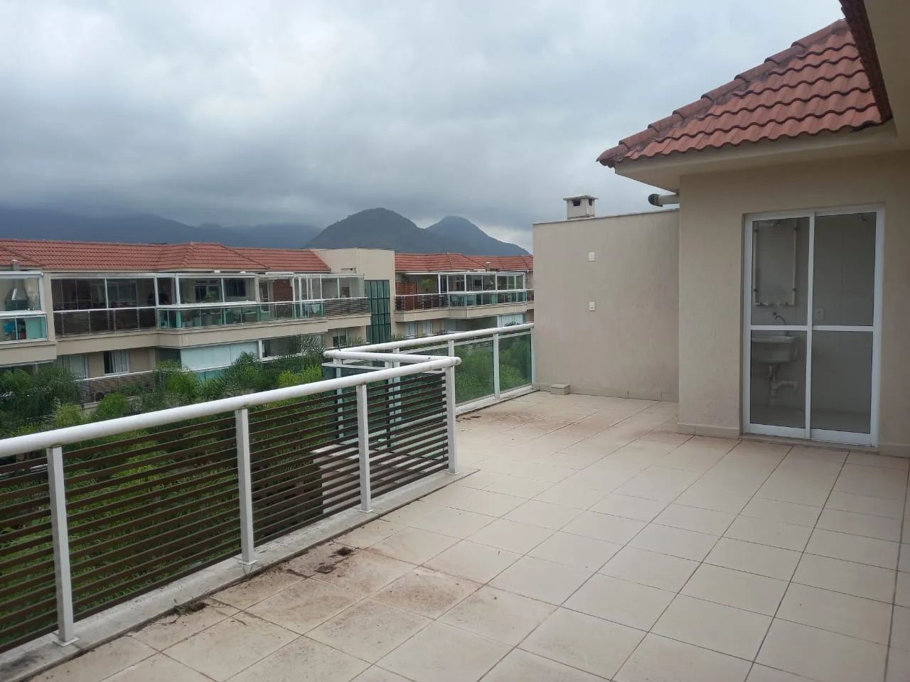 Duplex para venda tem 148 metros quadrados com 3 quartos