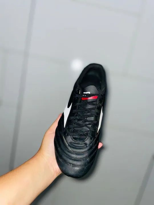 Chuteira de Futebol campo 37/38