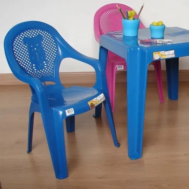 Kit 4 Cadeiras Infantis De Plástico Poltrona Antares Azul - Foto 4