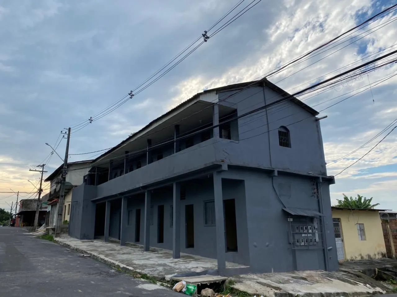 Kitnets à venda, 1m² por R$ 330.000,00 - Aleixo - Manaus/AM