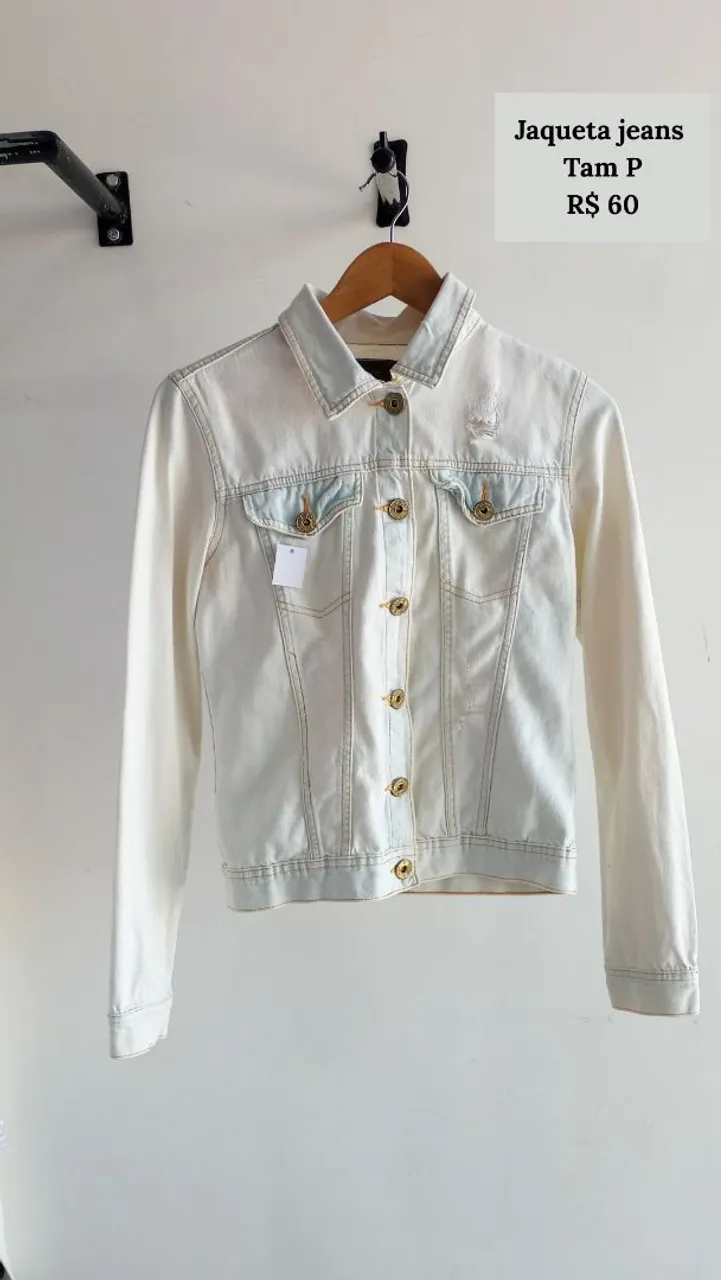 Jaqueta jeans branca feminina tamanho P