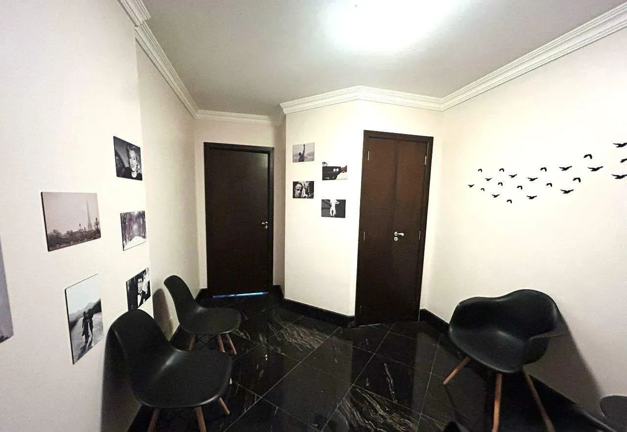 Livia Machado Imóveis vende Sala Comercial Montada  42m², Pronta para Uso! - Foto 6