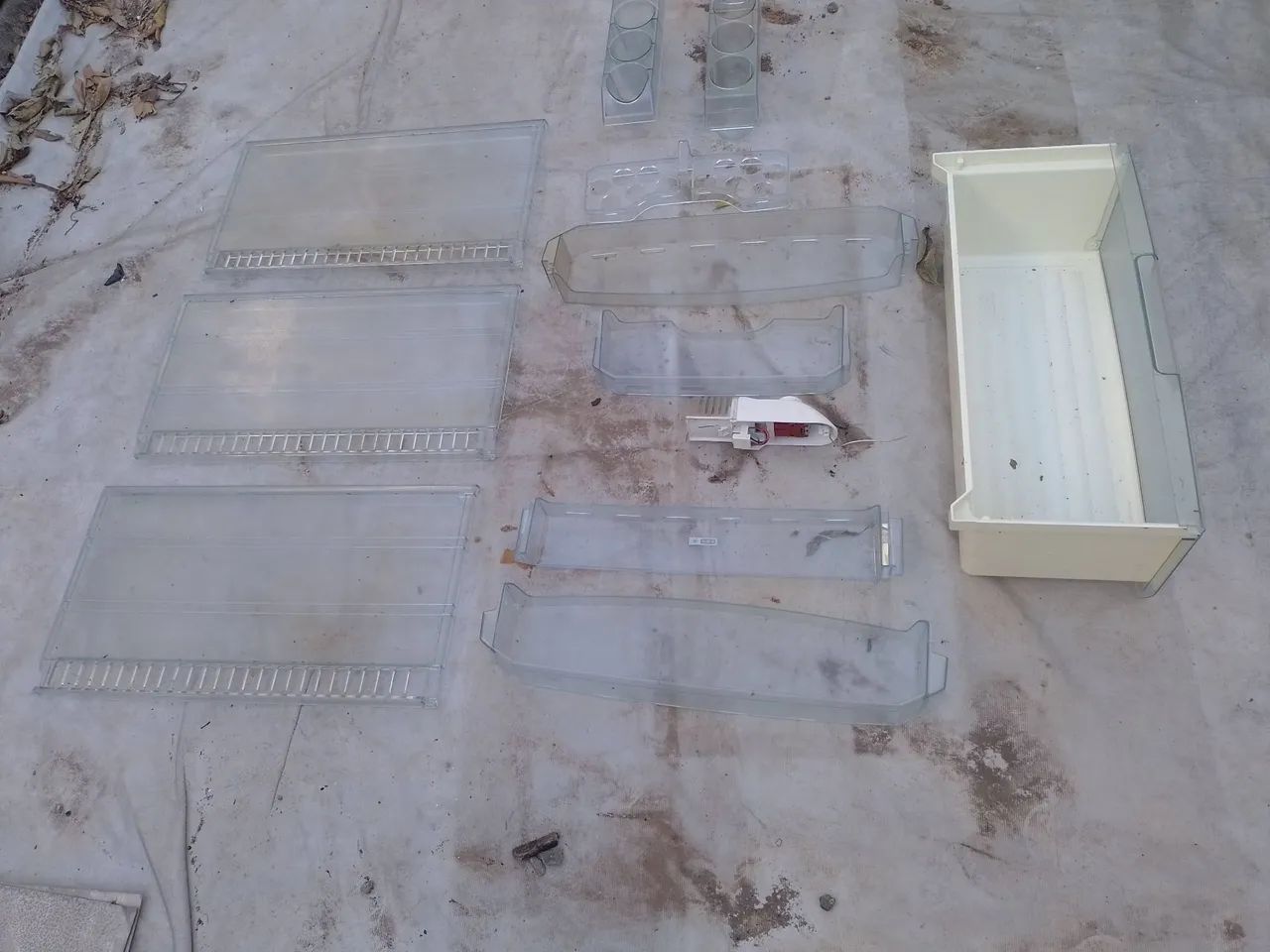 Geladeira Bosch peças  - Foto 2