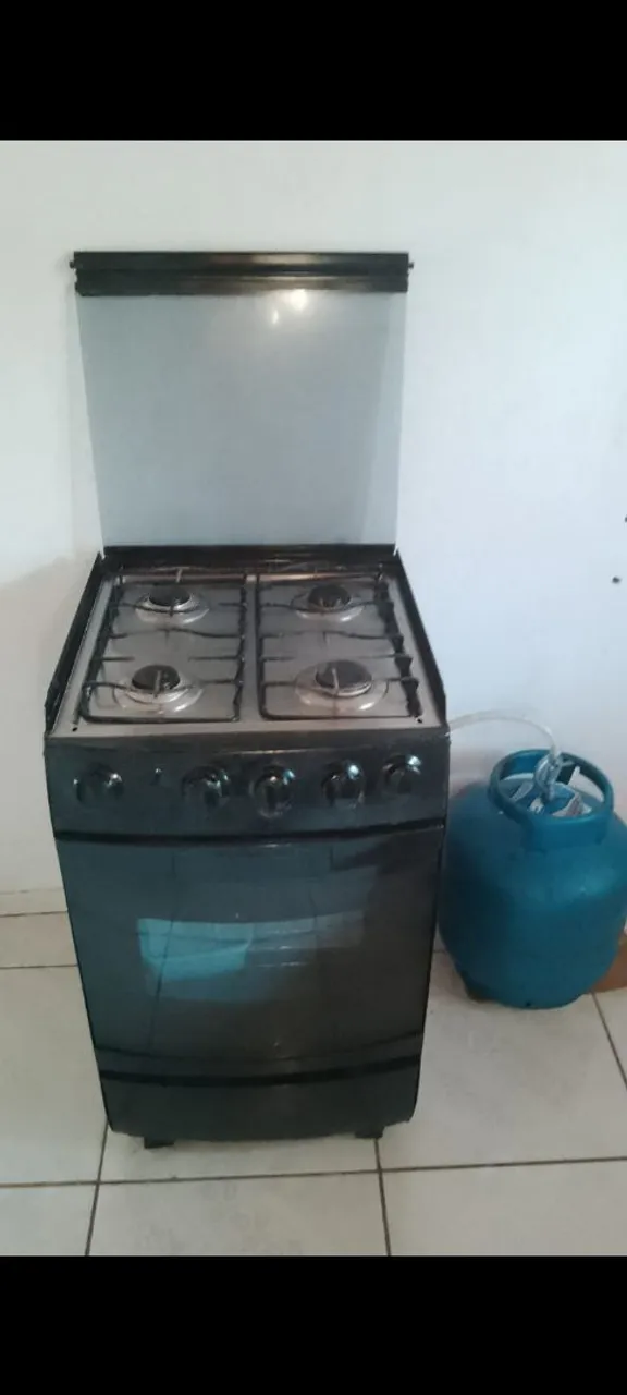 Fogão 4 Bocas com Forno