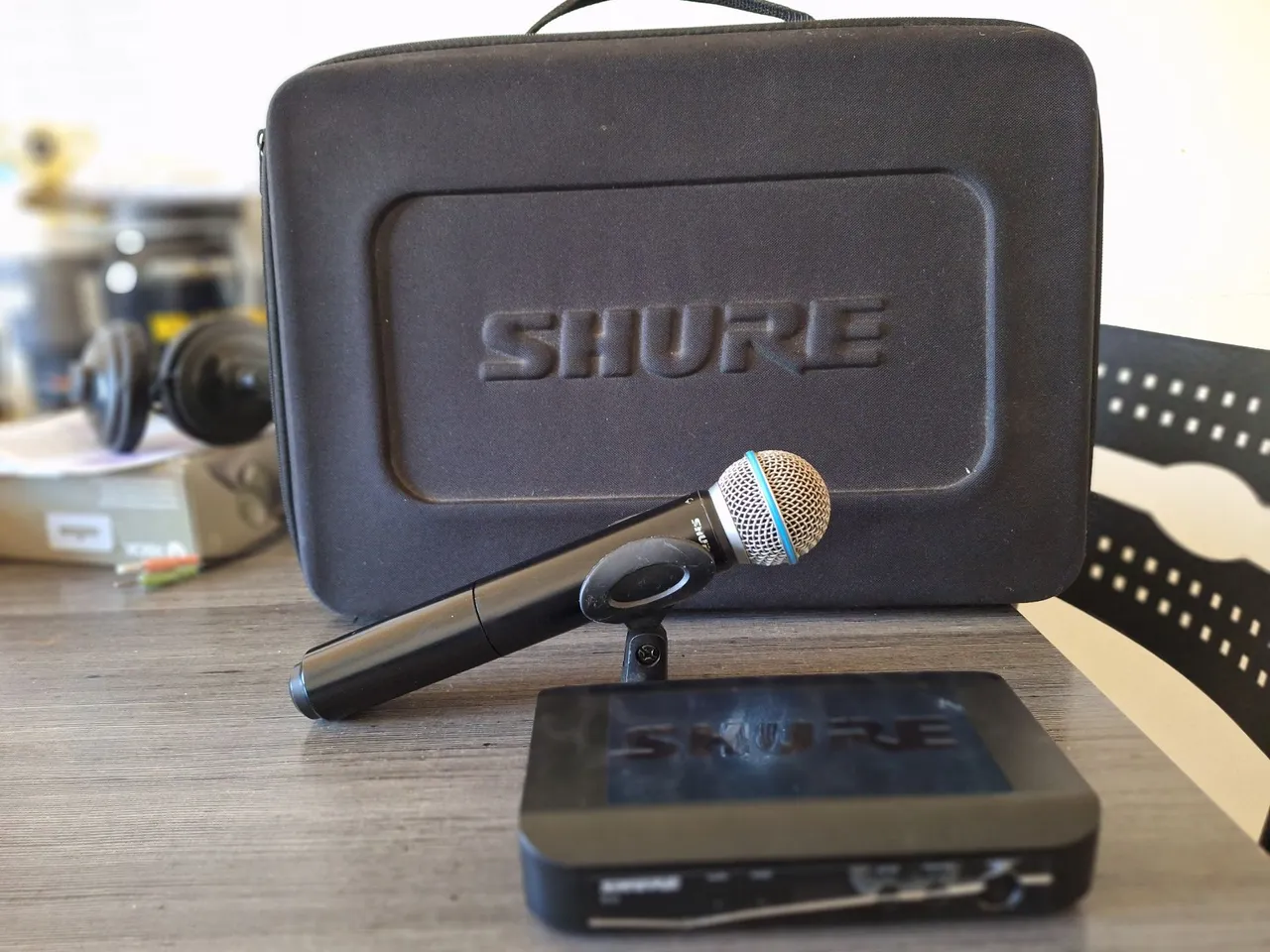 Microfone Sem Fio Shure BLX24 - Beta 58a