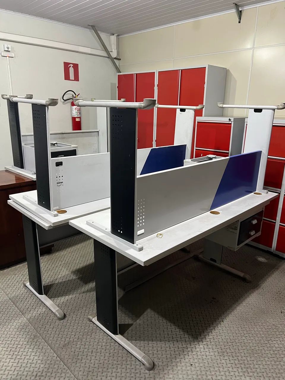 Mesa de escritório 64961581420675122