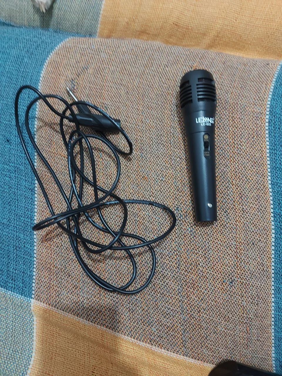 Microfone com fio64197830160131120