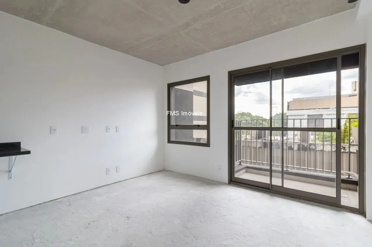 Studio à venda em Moema, 1 quarto, 1 banheiro.