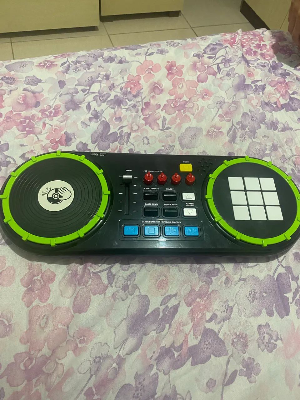 Brinquedo virtual DJ 