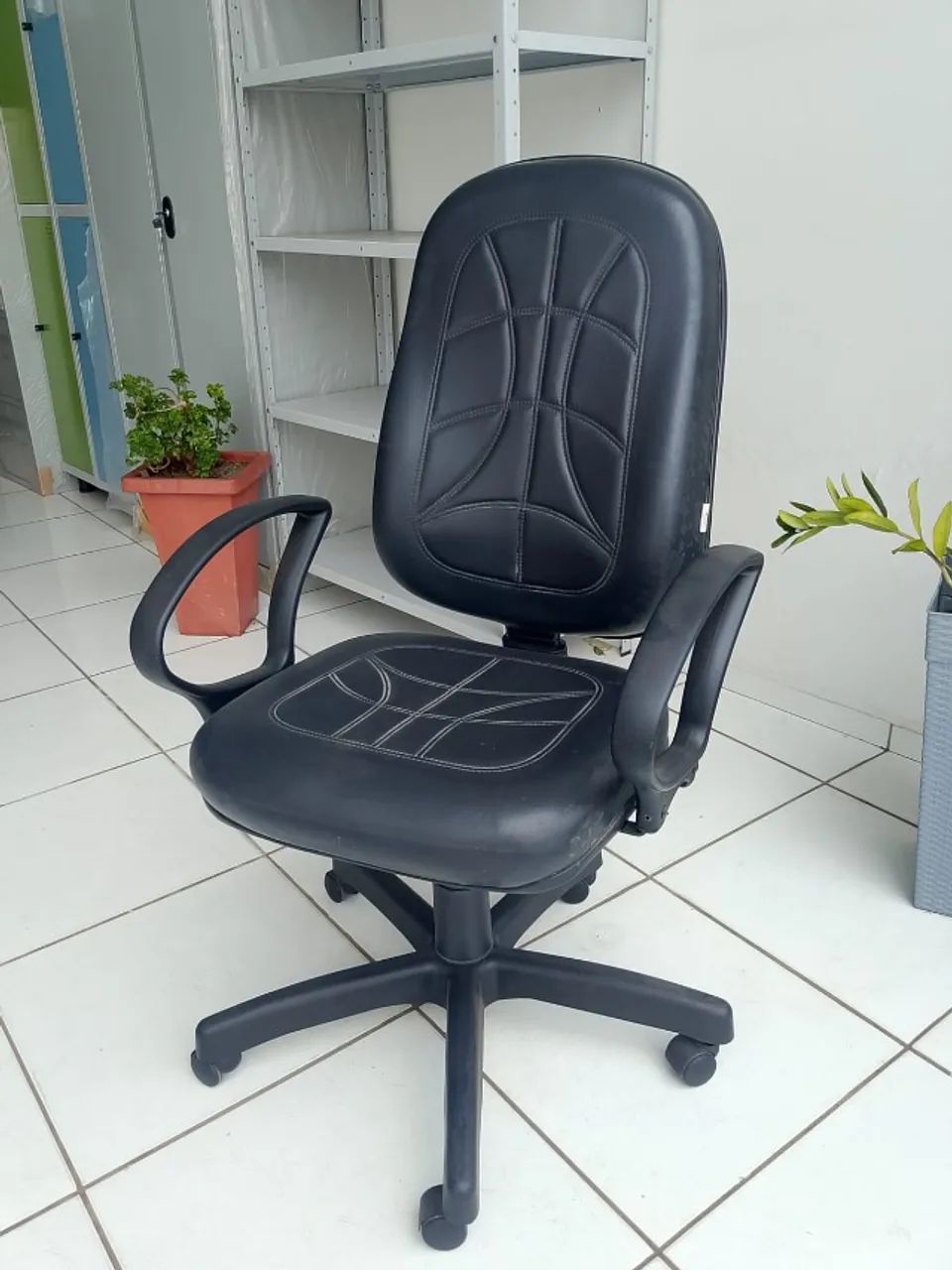 cadeira de exposição de loja