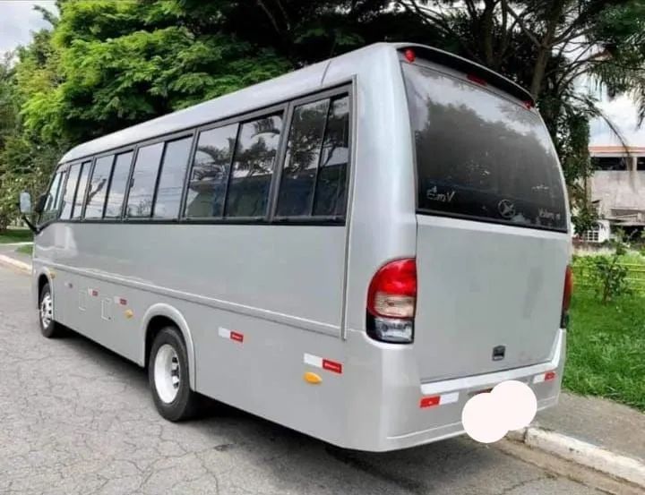 MICRO ÔNIBUS ANO 2017 COM 32 LUGRES (transferência de dívida) - Foto 3