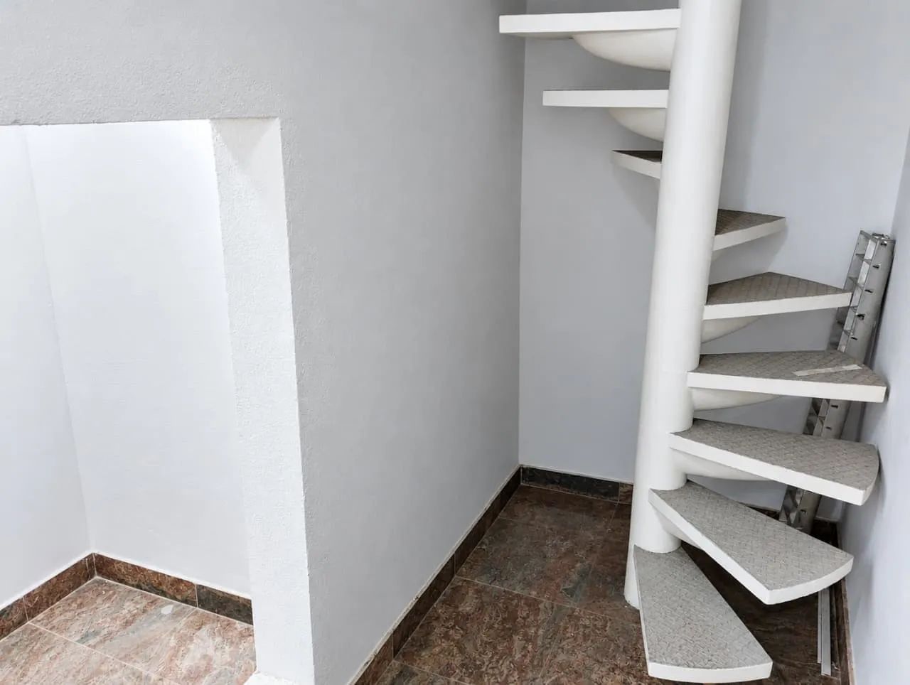 Loja na Rua Barão de Paranapiacaba, 38  45 m² - Foto 5