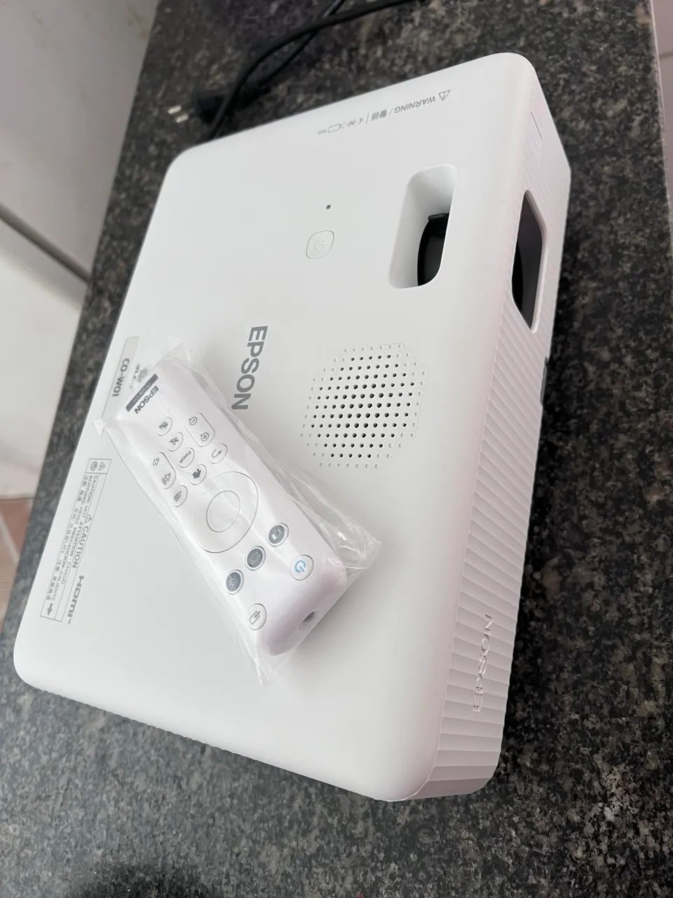 Vendo projetor epson-COWO1 - Foto 5