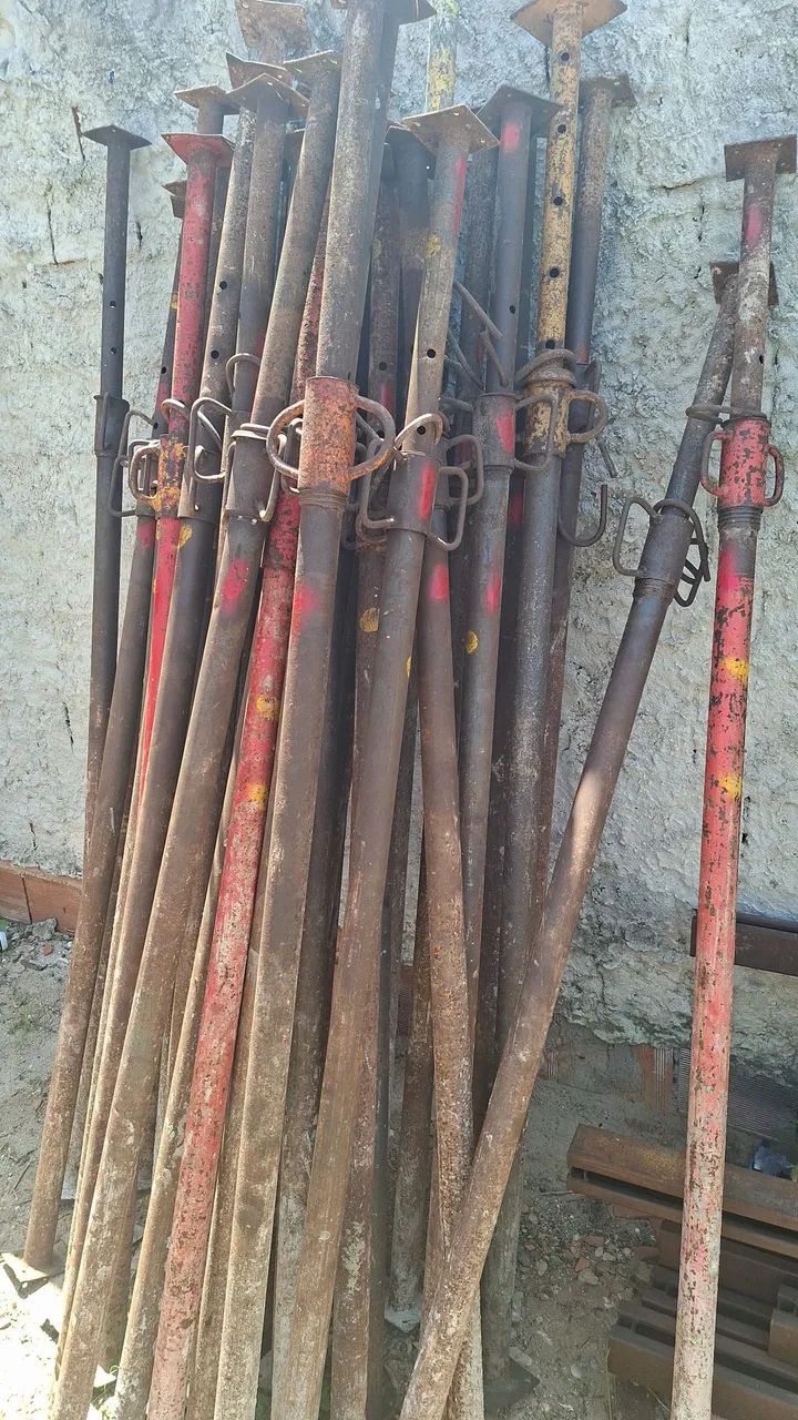 Escoras metálicas 