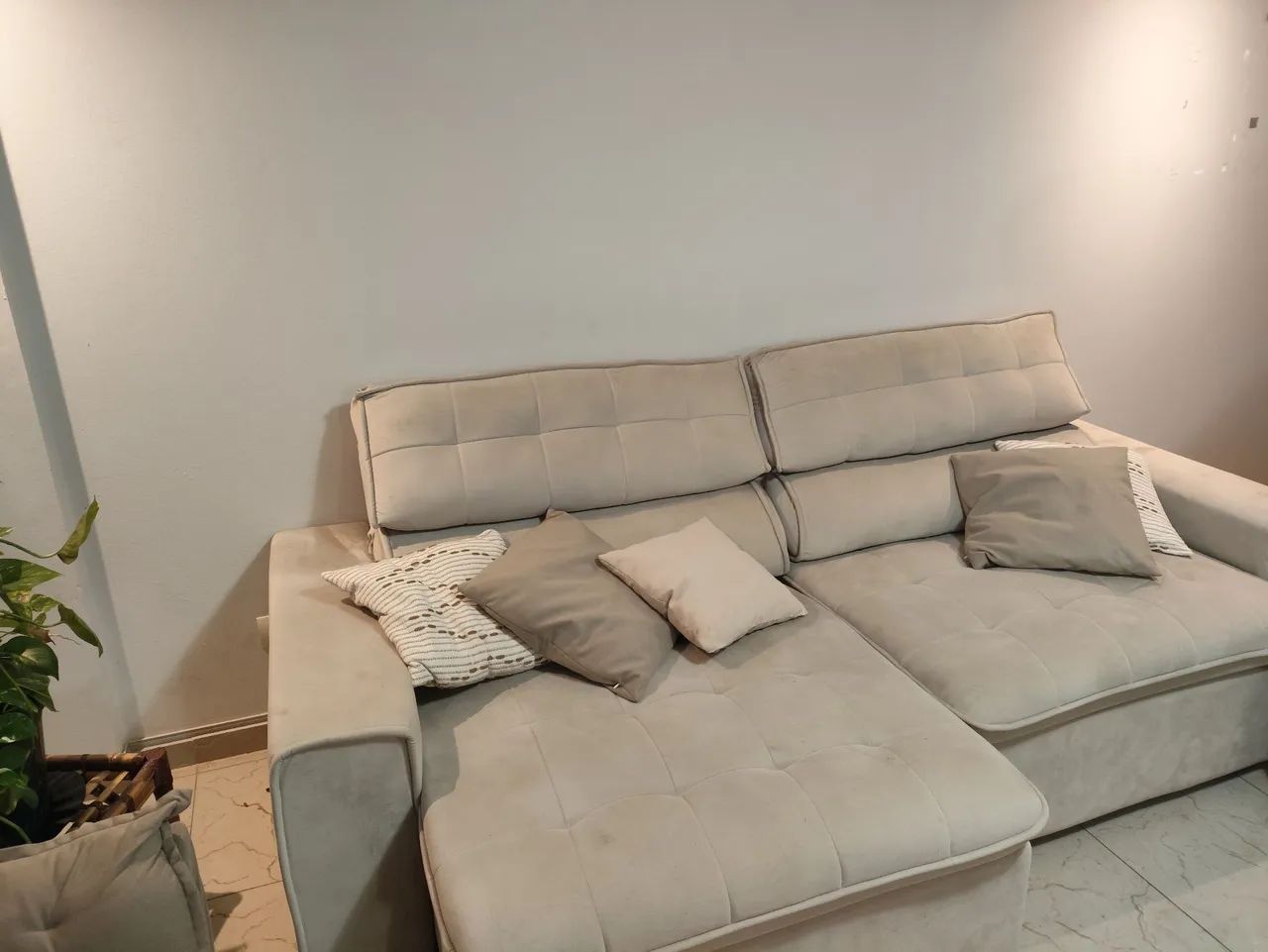 Sofá retrátil/reclinável - R$ 2.000 - Foto 2