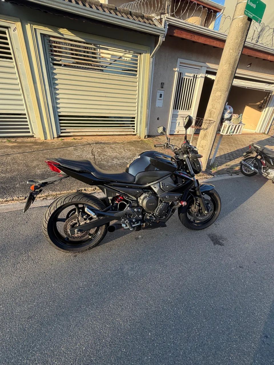 Yamaha XJ6 N /2012 - Foto 4