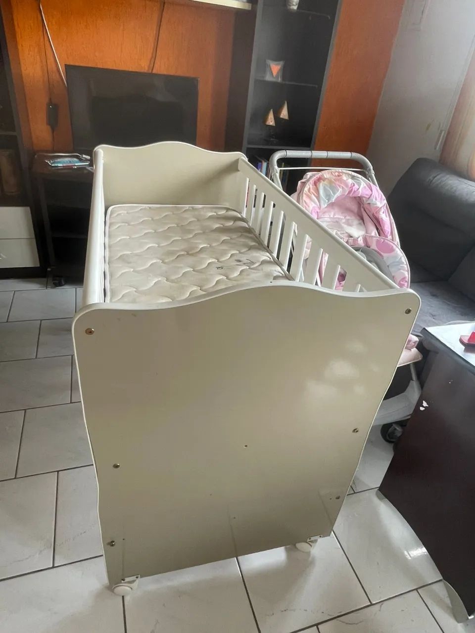 Berço com colchão  - Foto 2