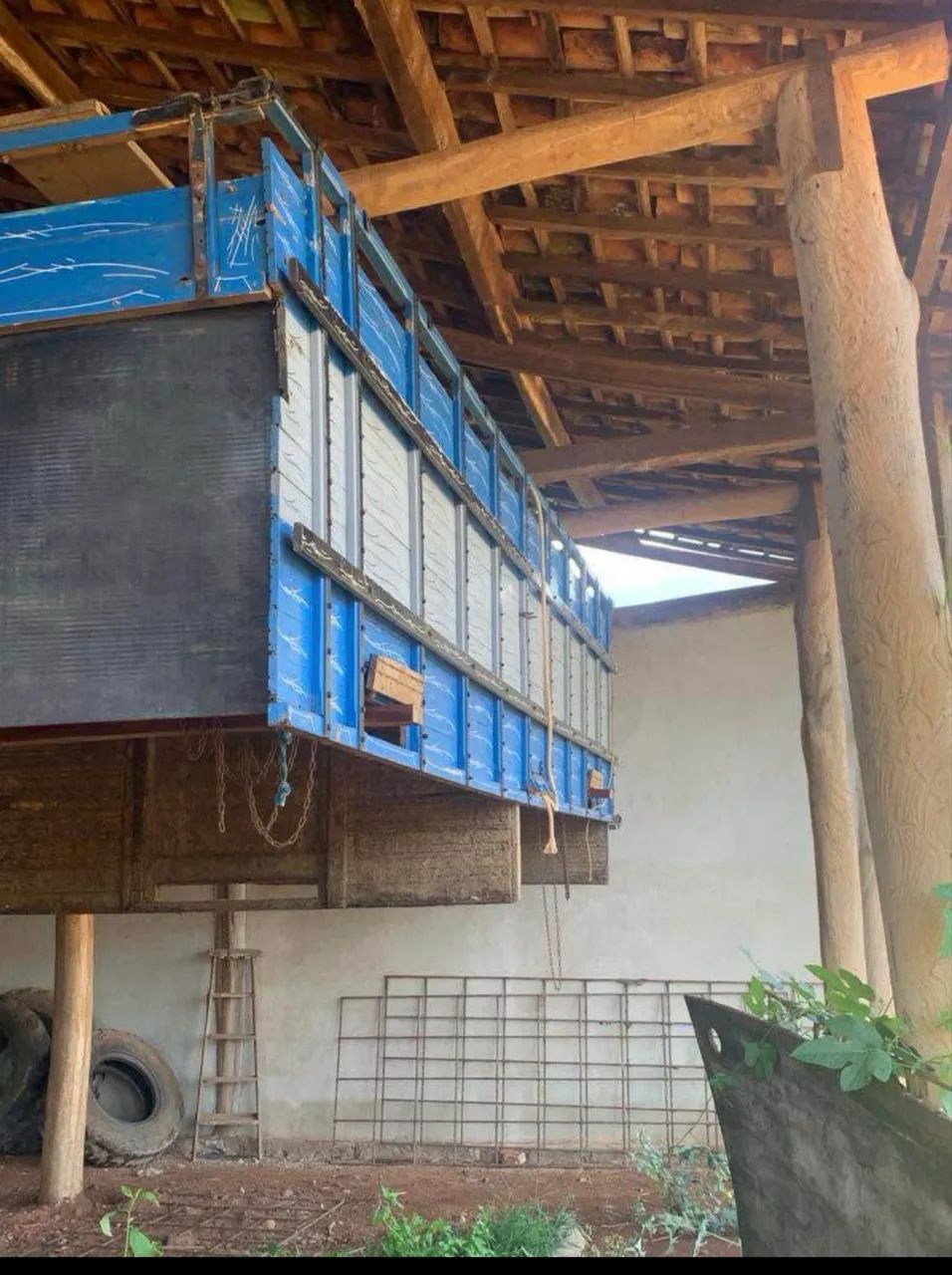 Sobre grade boiadeira para caminhão  - Foto 2