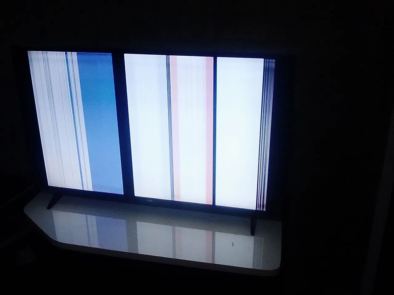 Tv Aoc com defeito tela - Foto 3