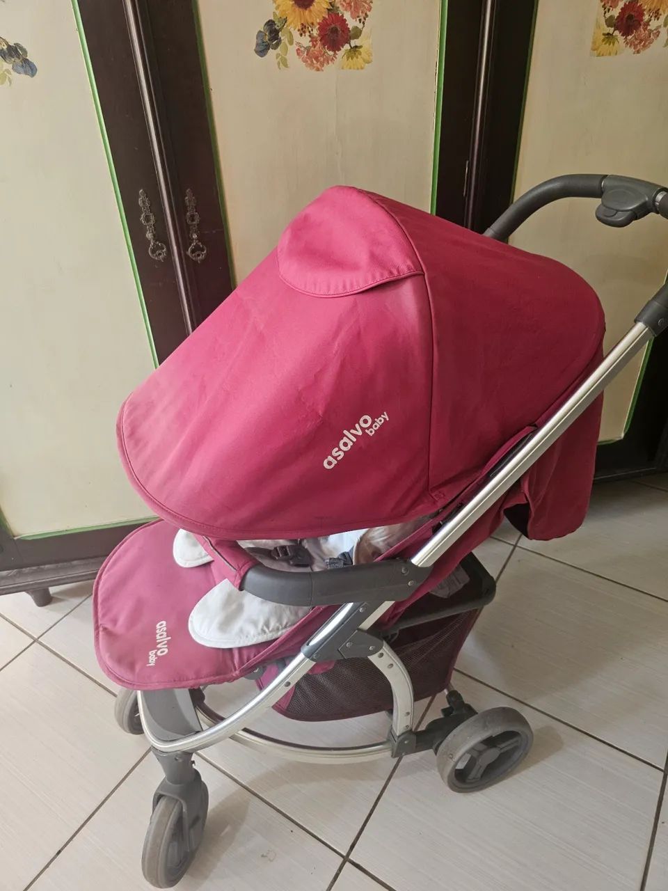 Carrinho bebê 3 em 1, com bebê conforto e moisés - Foto 5
