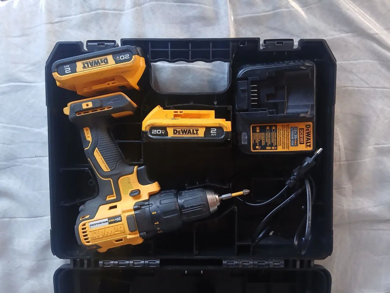 Parafusadeira  DeWalt  - Foto 4