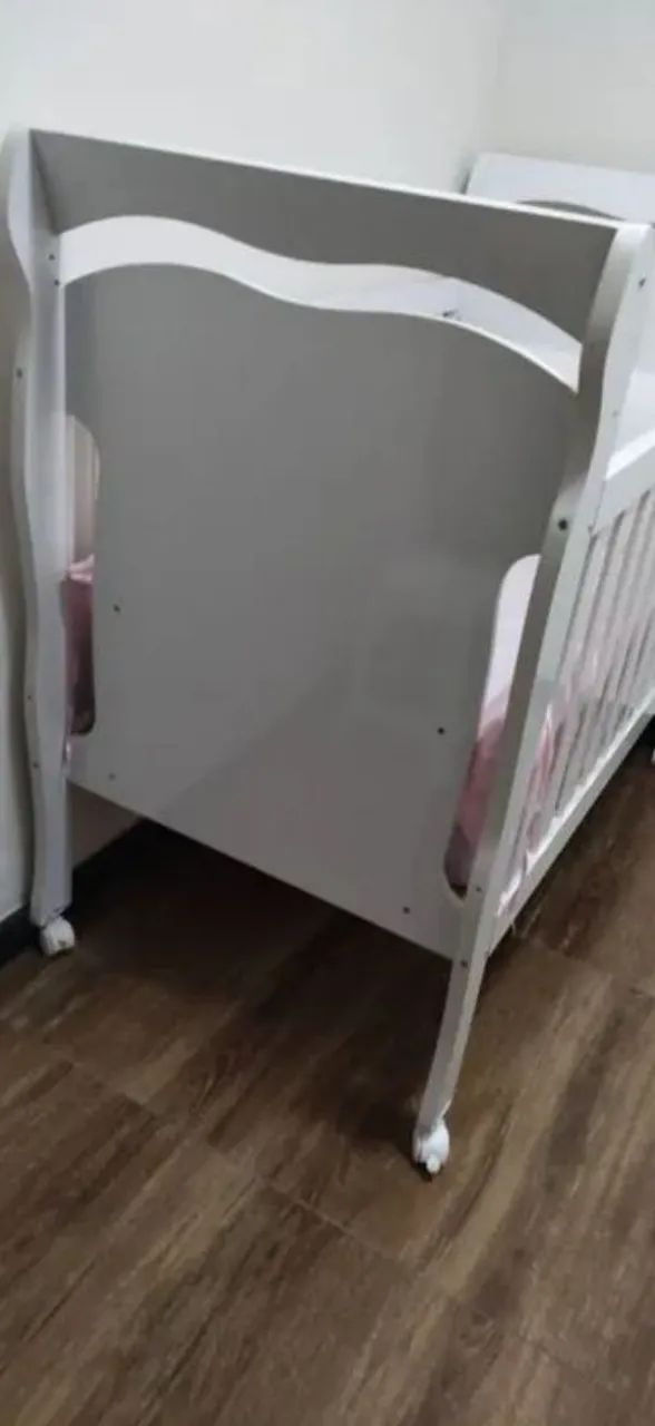 Vendo berço com colchão  - Foto 3