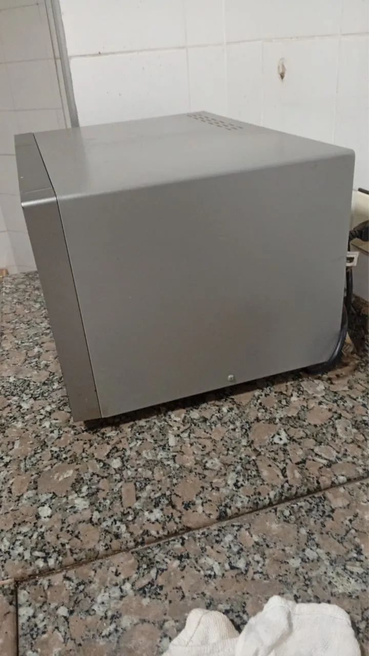 Microondas brastemp 32L - Foto 2