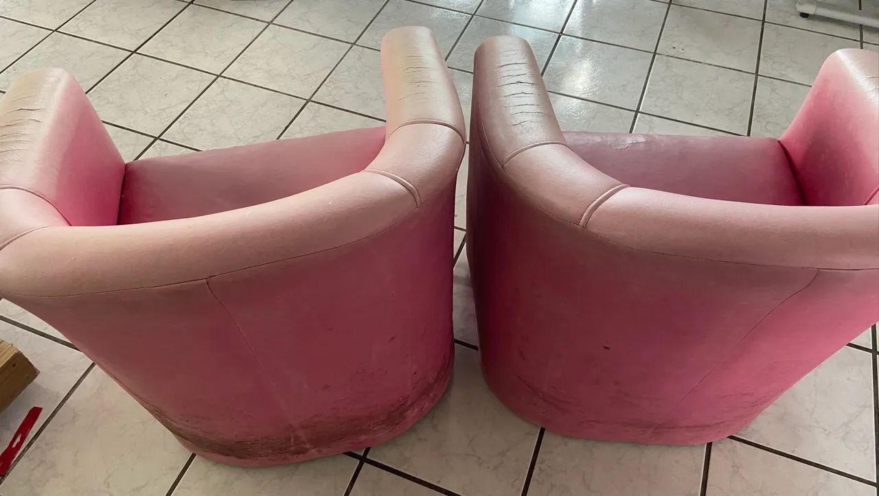 Duas Poltronas usadas  - Foto 2