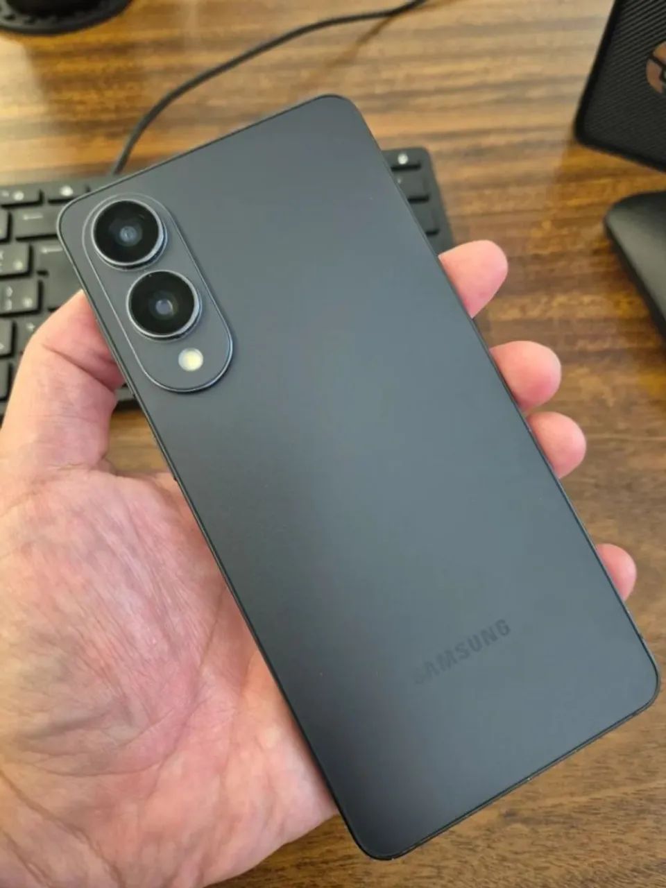 Samsung s25 edge  - Foto 4