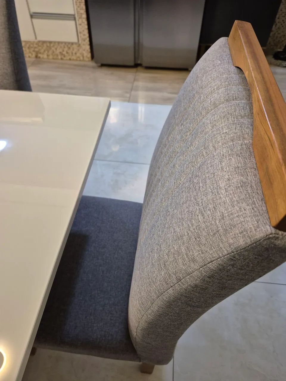 Mesa com 6 cadeiras e prato giratório  - Foto 4
