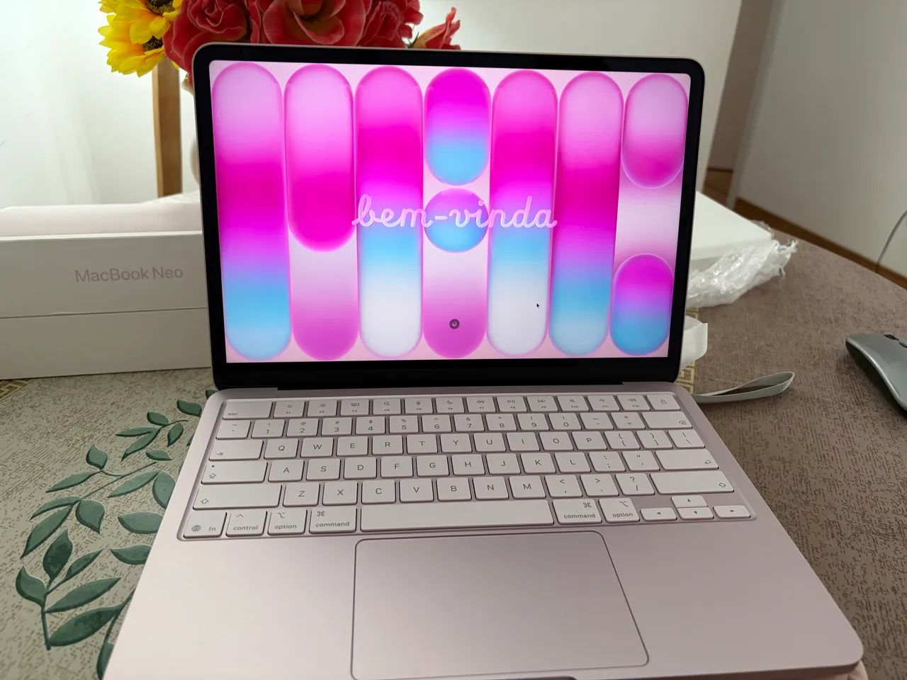 MacBook Neo Blush 256gb - Foto 4
