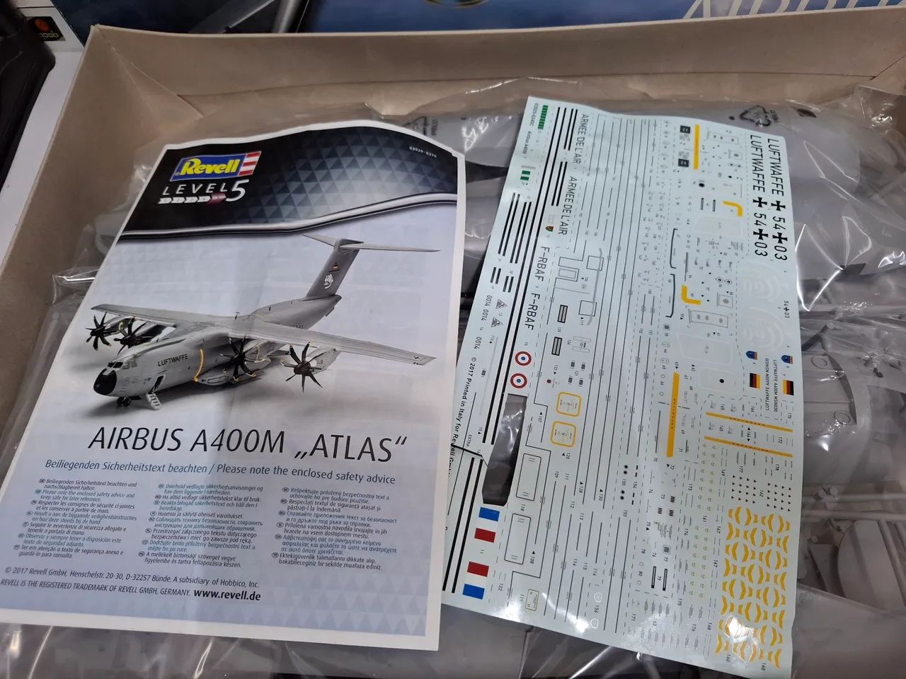Kit Revell Importado Airbus A 400 M sem Montar Completo na Caixa - Foto 3