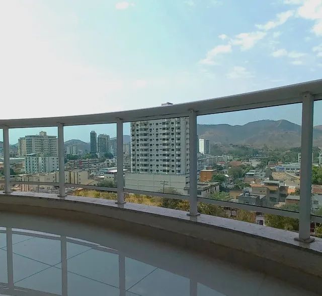 Apartamento no Centro de Três Rios, 3 quartos