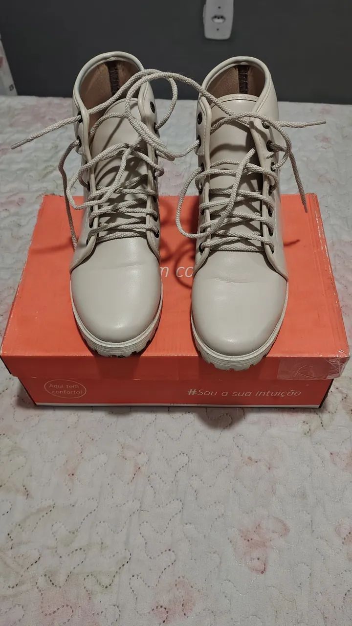 Coturno Feminino Branco