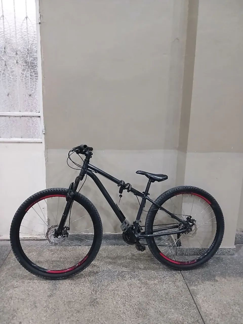 Bicicleta aro 29 com freio a disco