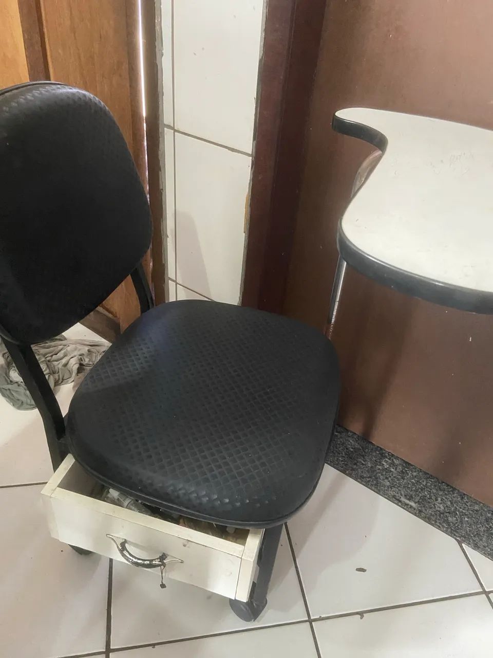 Cadeira de manicure  - Foto 2