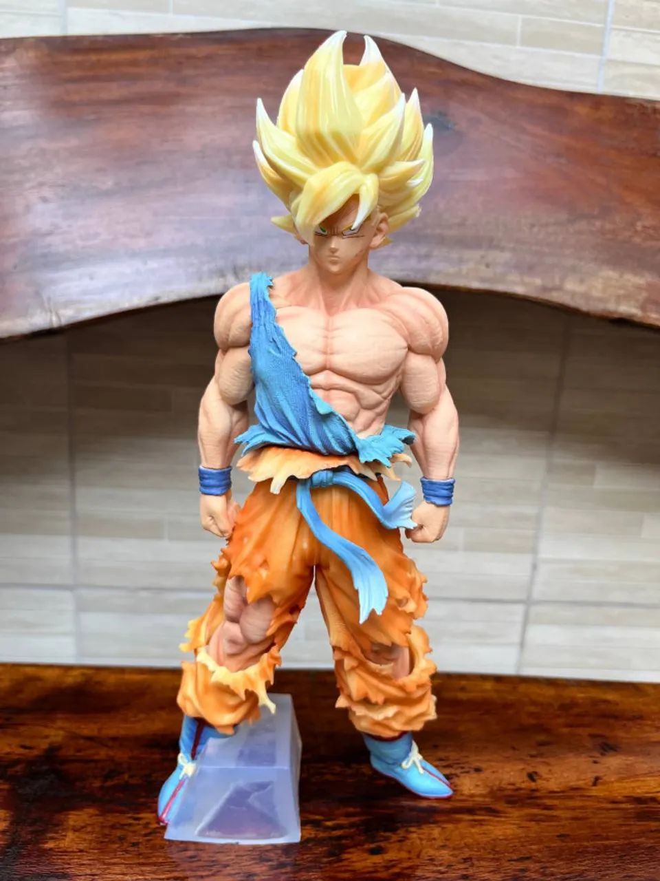 Action Figure Dragon Ball - Goku Saiyajin 29cm - Foto 2