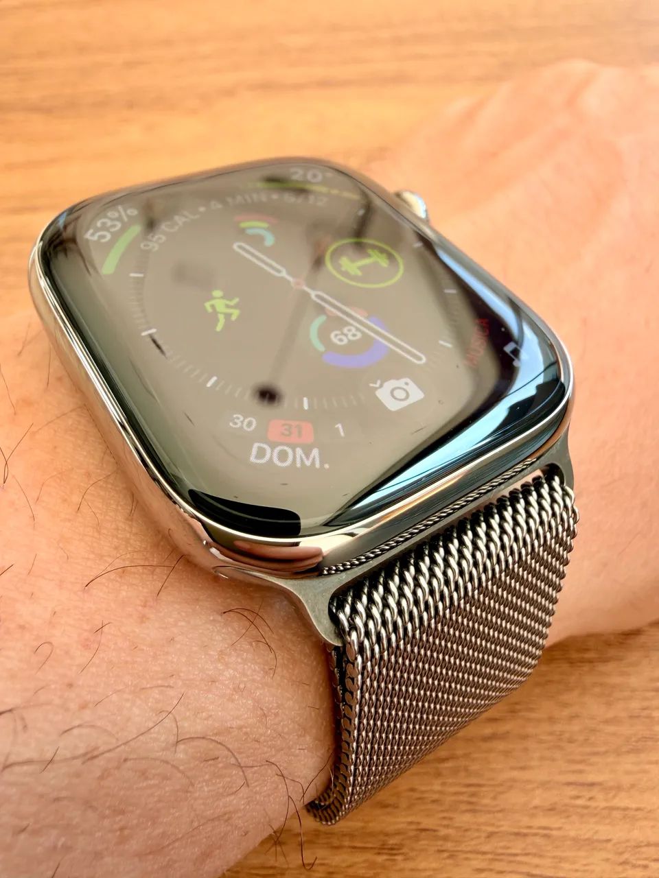 Apple Watch séries 10 Titanium natural com loop milanês  - Foto 5