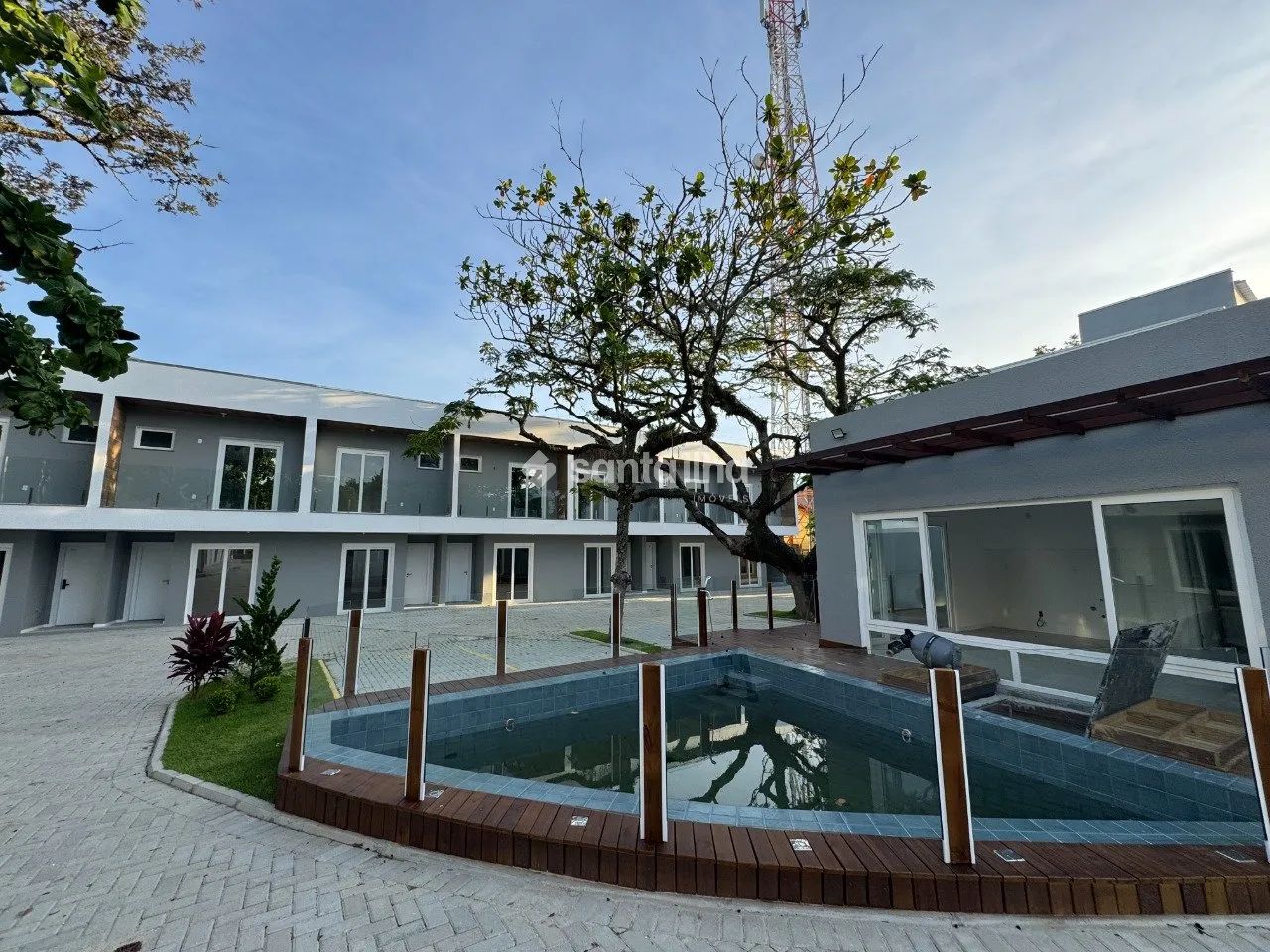 Casa em condomínio com 2 dormitórios à venda, 104m² - Armação - Florianópolis/SC