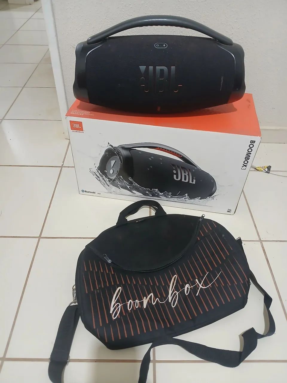 Bombox 3 