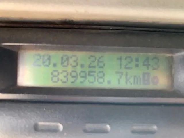 MB AXOR 2035 4X2 2008 - Foto 4
