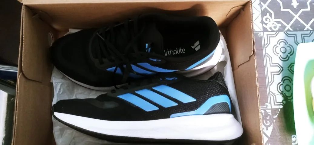 Tenis adidas Falcon 5