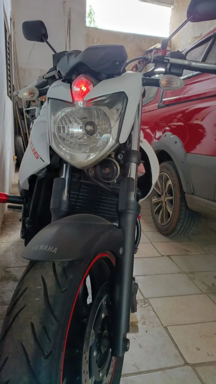 Yamaha XJ6 - Foto 5