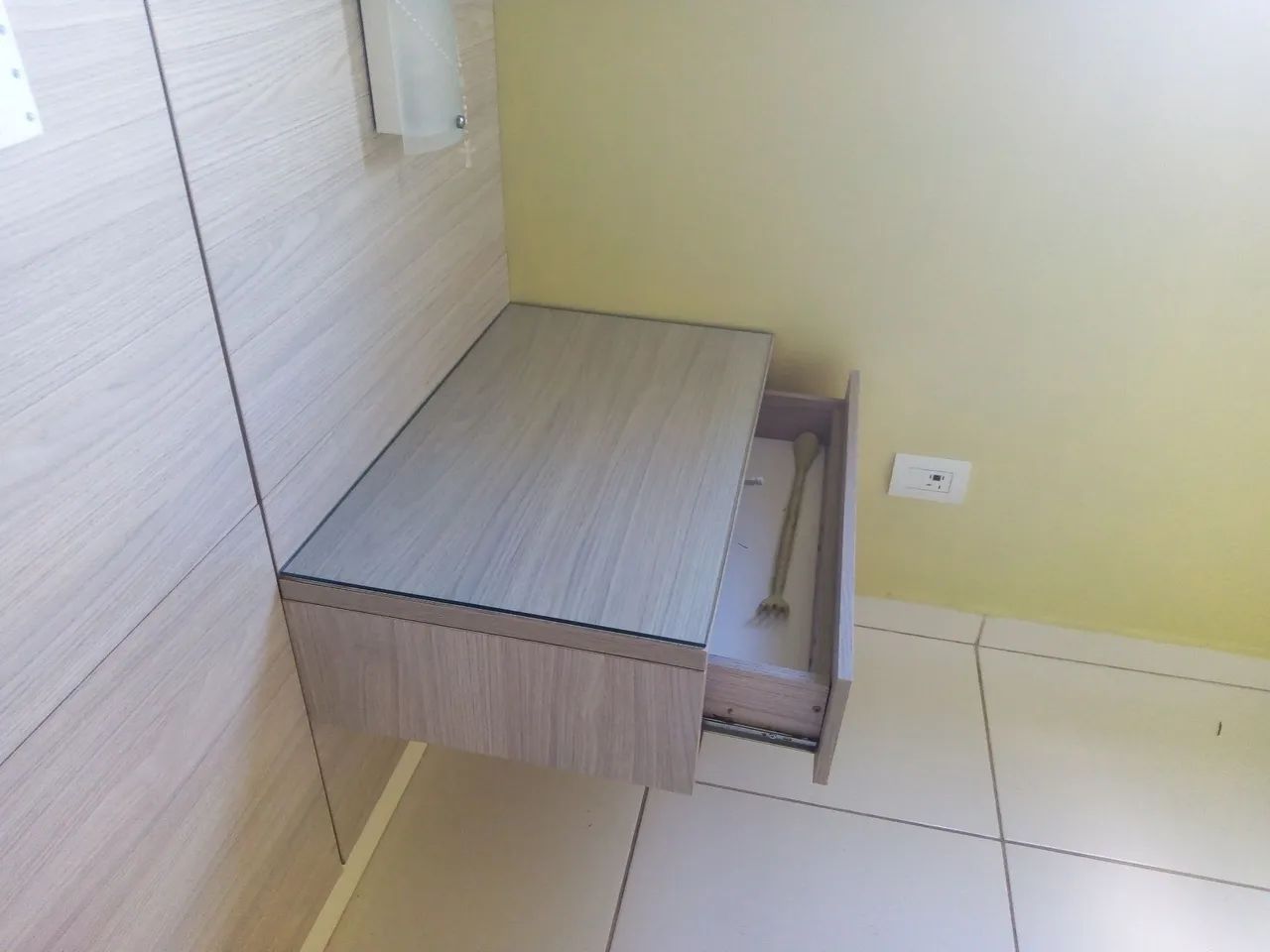 2 criado mudo - Foto 2