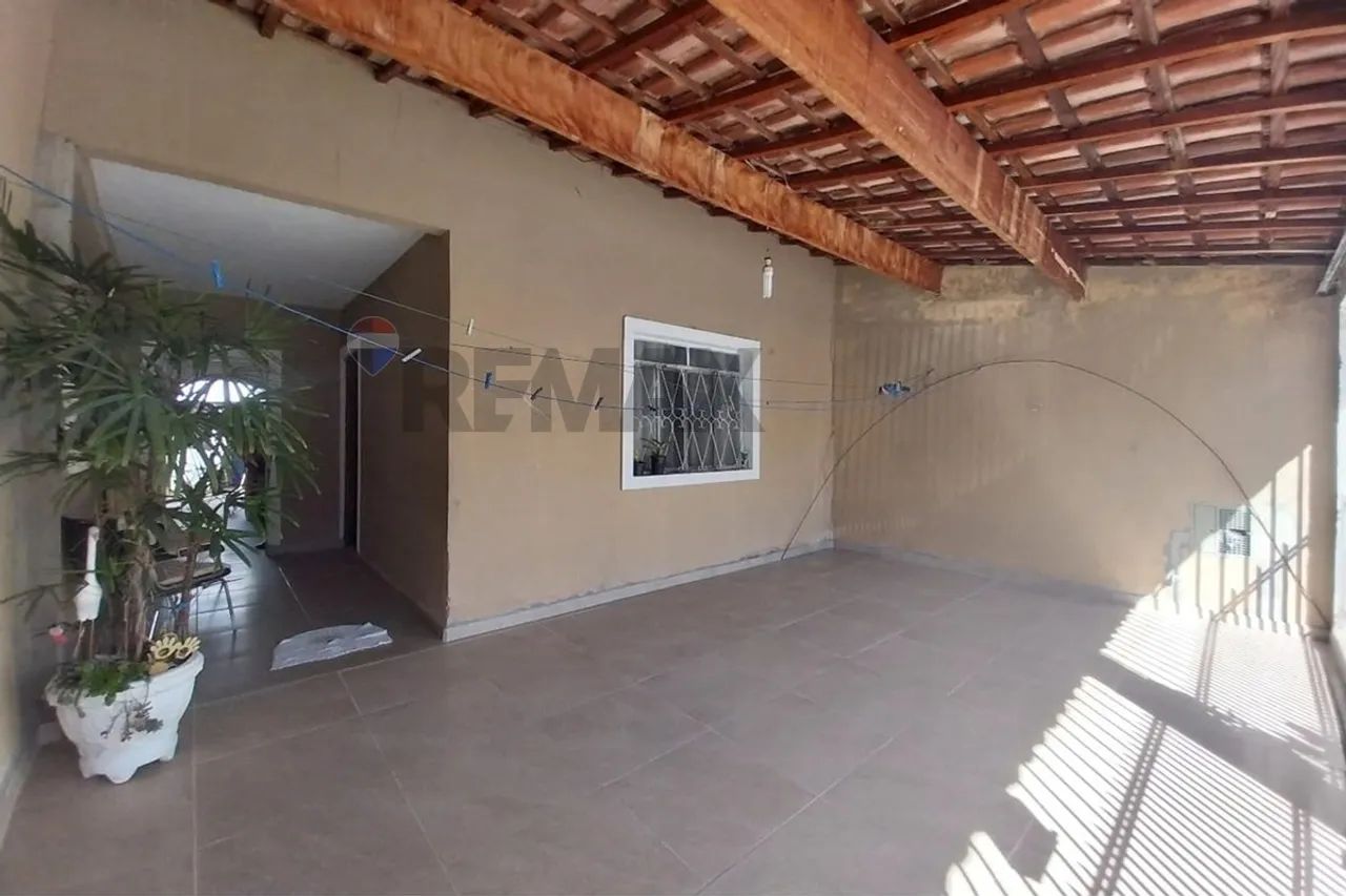 Casa à venda, Jardim Luar, 02 dormitórios