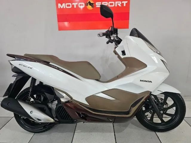 Honda PCX 150 Deluxe