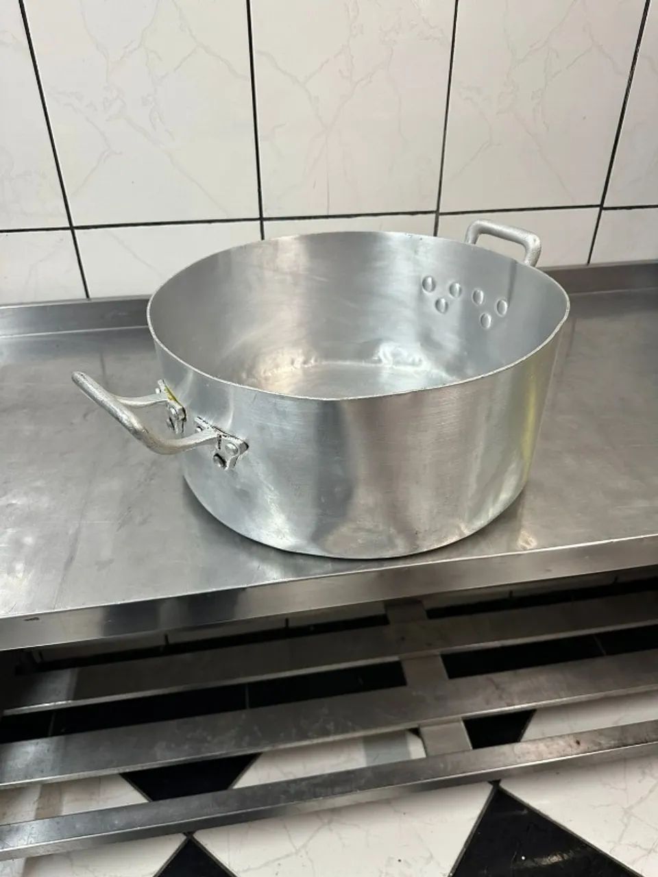 Panela industrial e utensílios para restaurante - Foto 2
