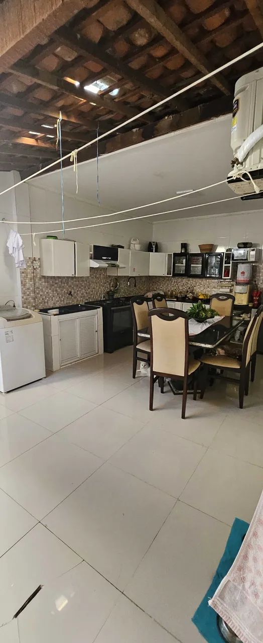 Excelente casa! Tem 200m² com 3 vagas de garagens, toda reformada e muito bem localizada!  - Foto 5