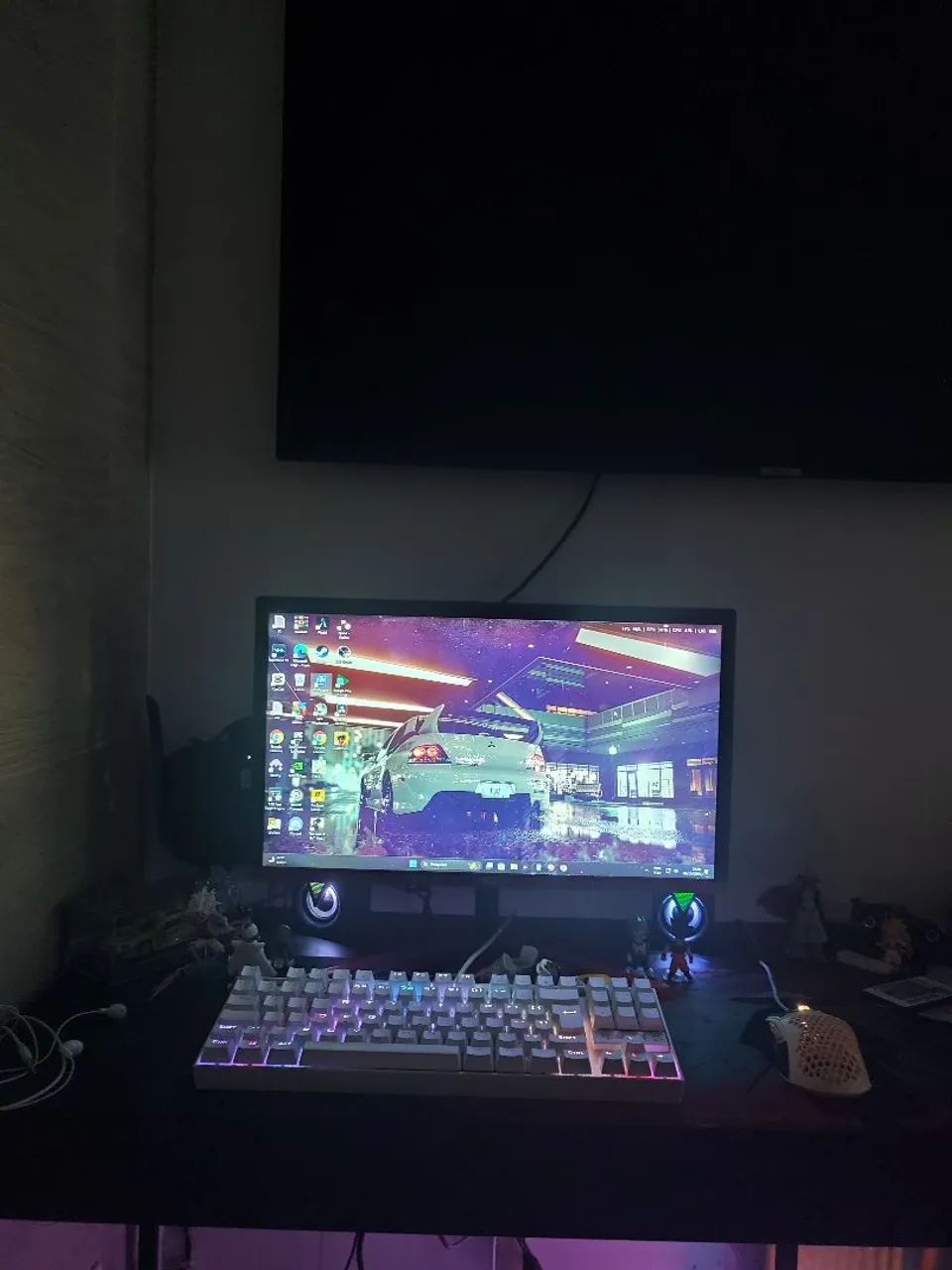 Monitor HQ